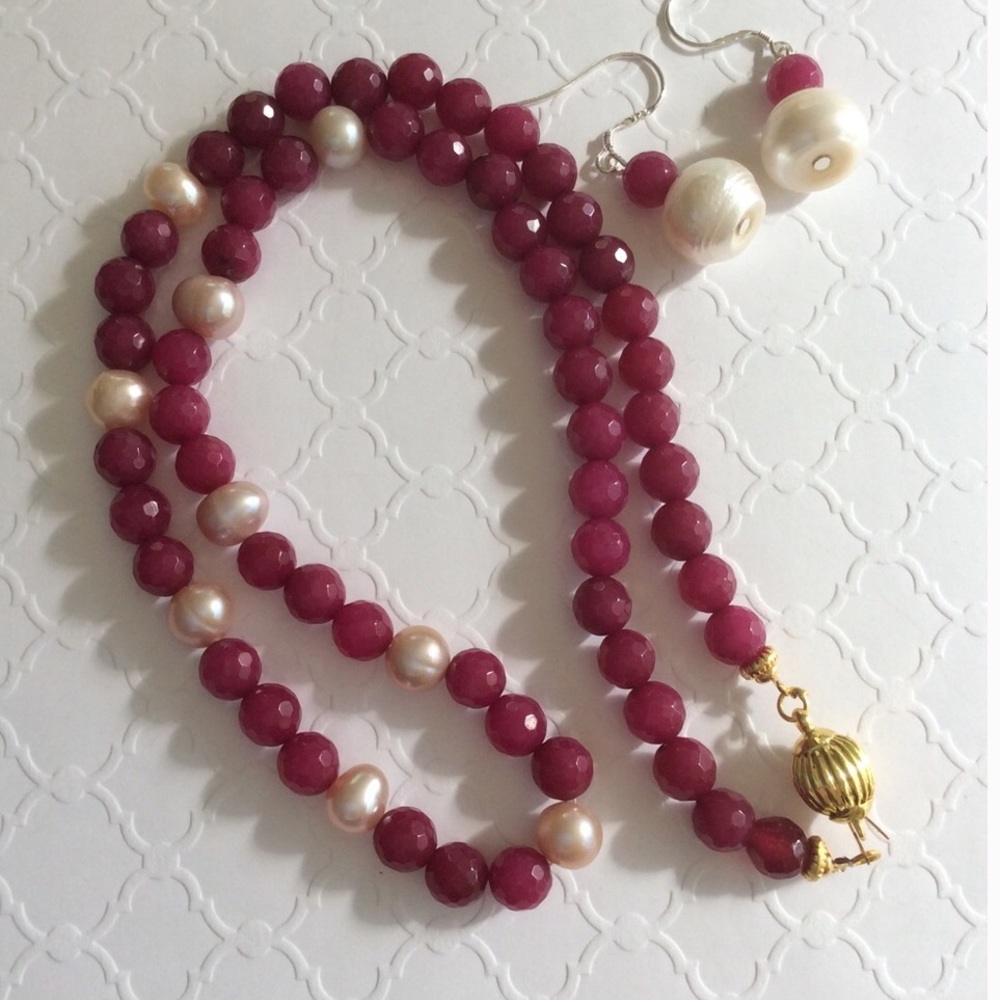 Freshwater Pearl Ruby Jade Necklace And Earrings Set
